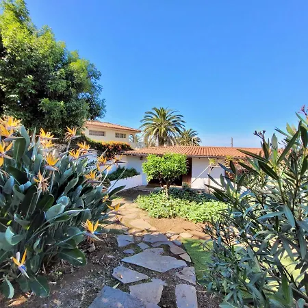 Flores Y Sol Villa *